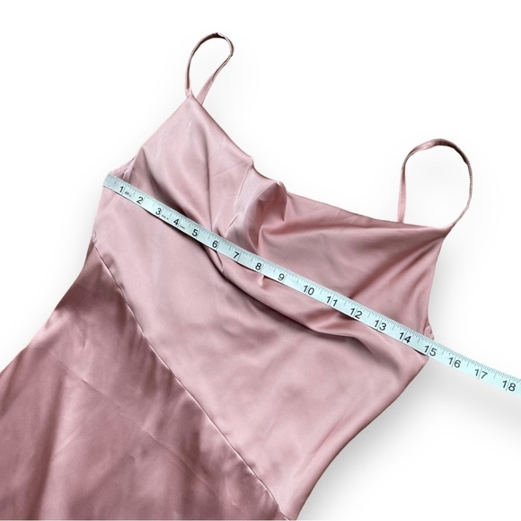 New Lyanar Dusty Rose Cowl Neck Sleeveless Satin Midi Dress Size Extra Small - Picture 13 of 16